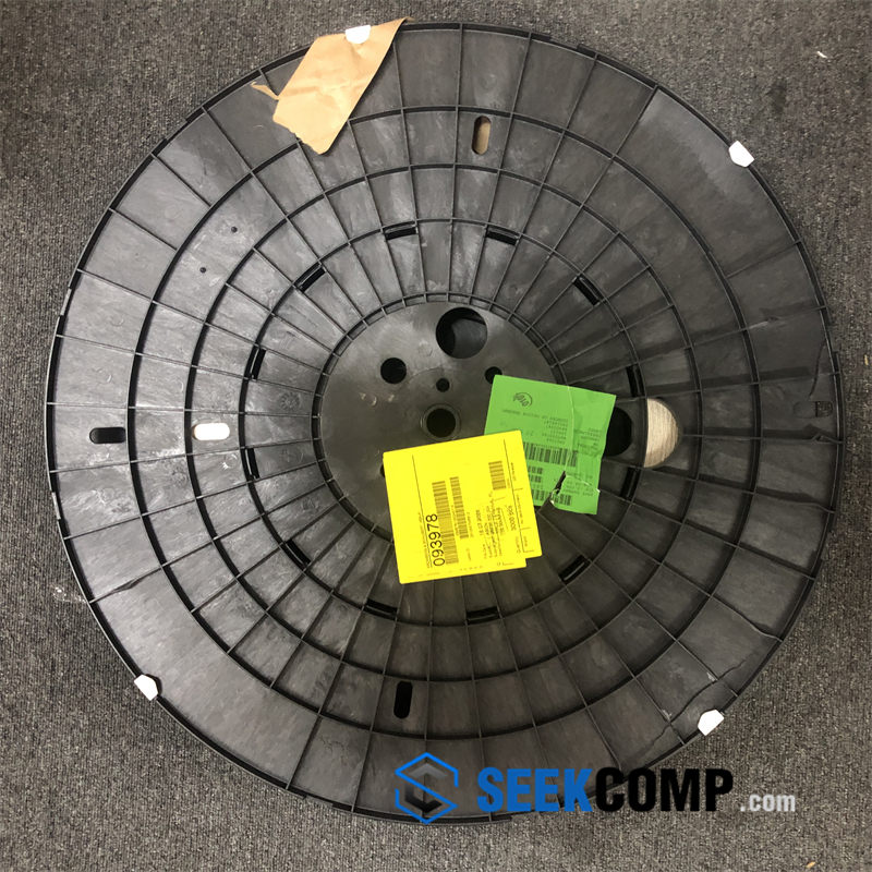 28530000004 - Image 3